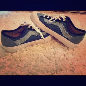BRAND NEW Denim Vans